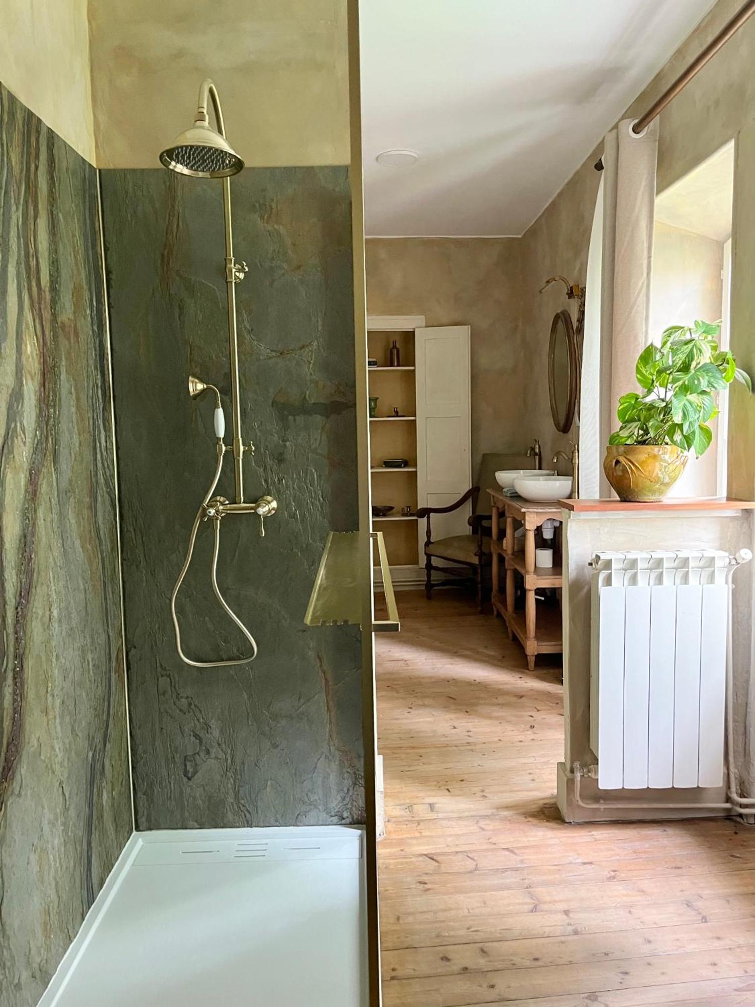 Chambres D'Hotes B&B - Chateau De Sienne Proche Avignon Orange Piscine Riviere Chusclan Buitenkant foto